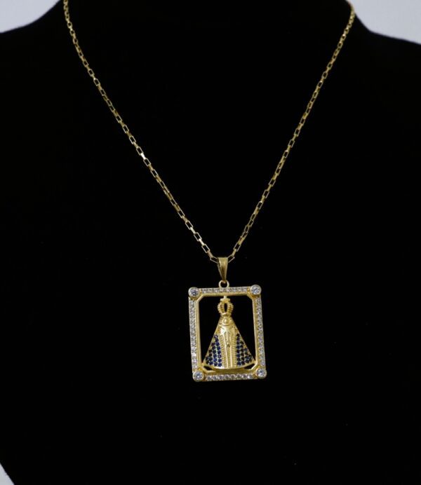 Corrente Cartier com pingente Mural com Nossa Senhora
